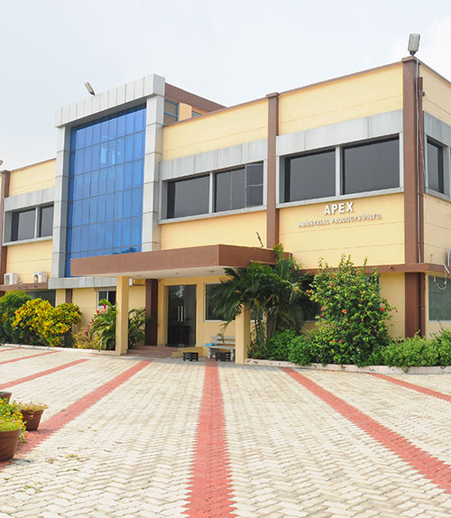 Front view of the APEX INDUSTRIES plant